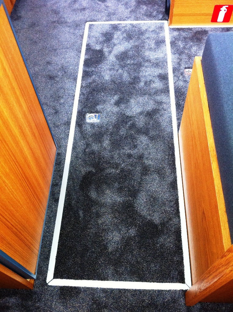 Teppichboden-Verlegung Außen und Innen